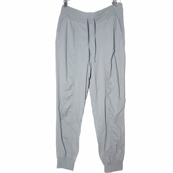 Lululemon women’s Gray Athletic Joggers size 10 - Picture 2 of 4